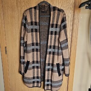 NWOT Adrienne Vittadini Plaid Cardigan - Tan and Black